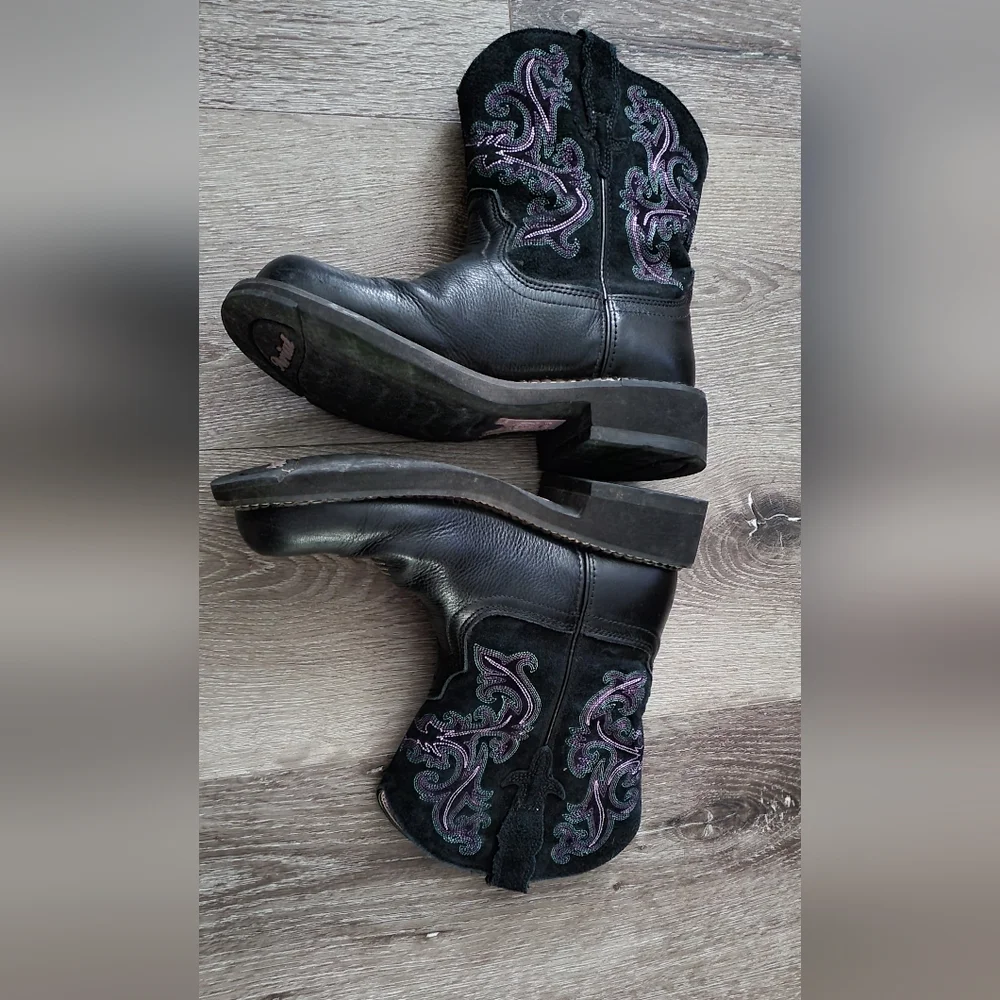 Black and Purple Ariat Leather Embroidered Women's Boots - Picture 5 of 12